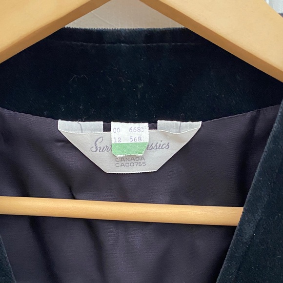 Vintage Canadian Velvet Vest, Surrey Classics, 1980s Black - Picture 7 of 11